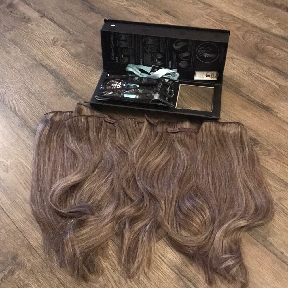 Zala 16 in clip in extensions